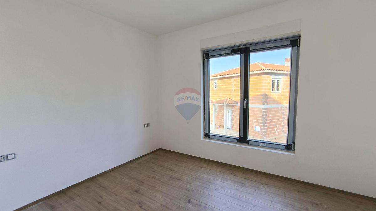 Istra, Valbandon – Trosobno stanovanje v novogradnji