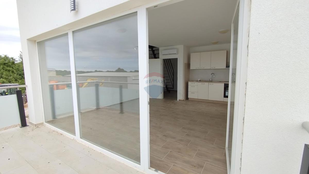 Hiša Višnjan, 300m2