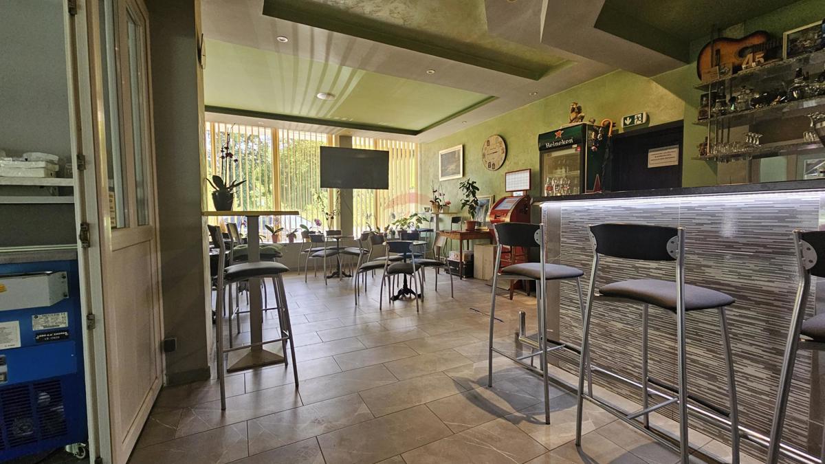 Poslovni prostori Moravice, Vrbovsko, 84m2