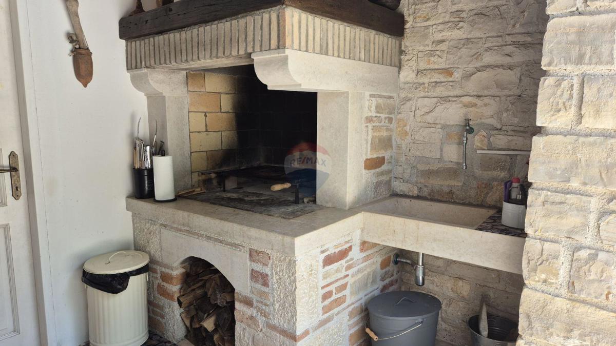 Hiša Tinjan, 330m2