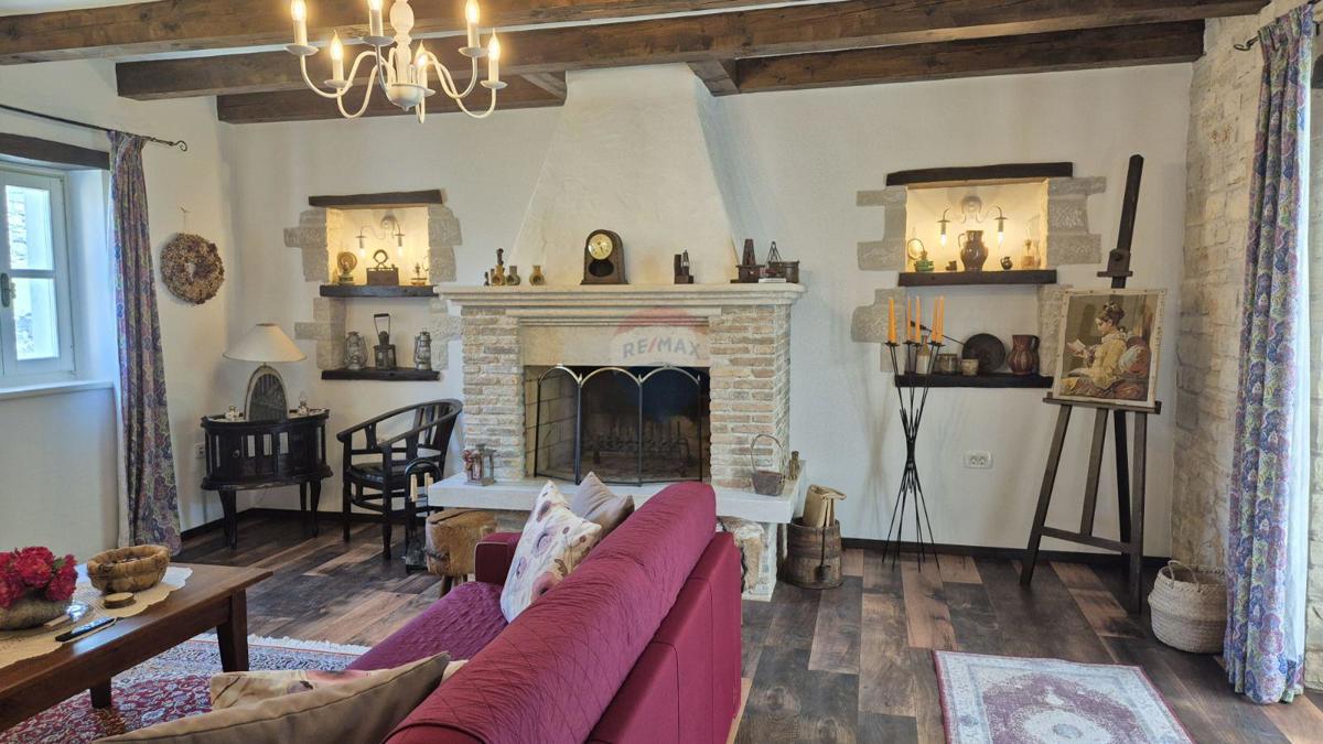 Hiša Tinjan, 330m2