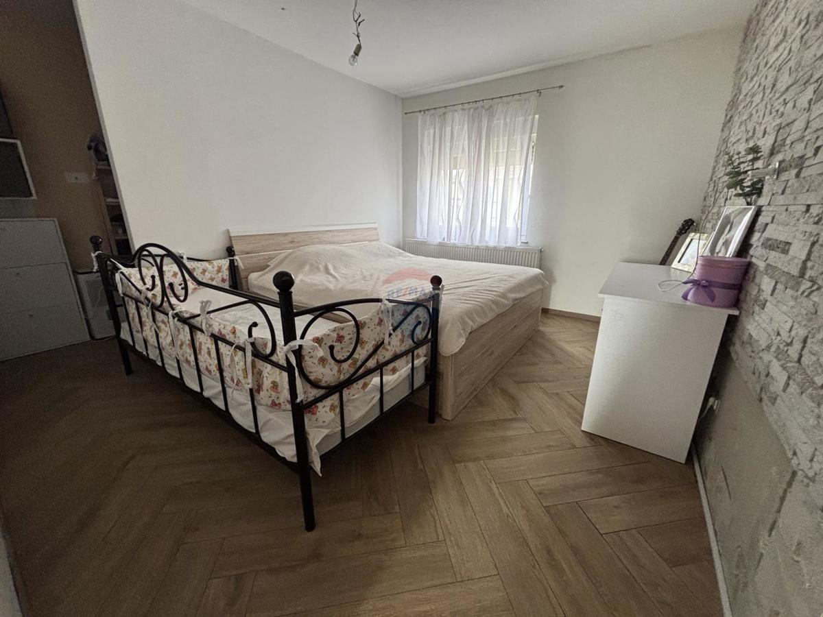 Hiša Gornja Lomnica, Velika Gorica - Okolica, 170m2