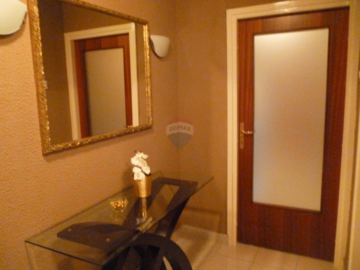 Stanovanje/Apartma Centar, Rijeka, 82,23m2