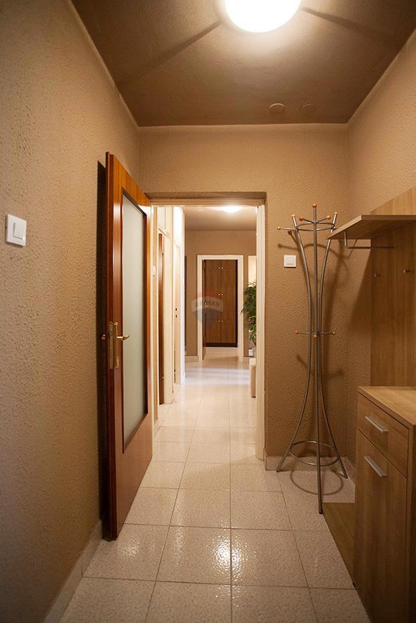 Stanovanje/Apartma Centar, Rijeka, 82,23m2