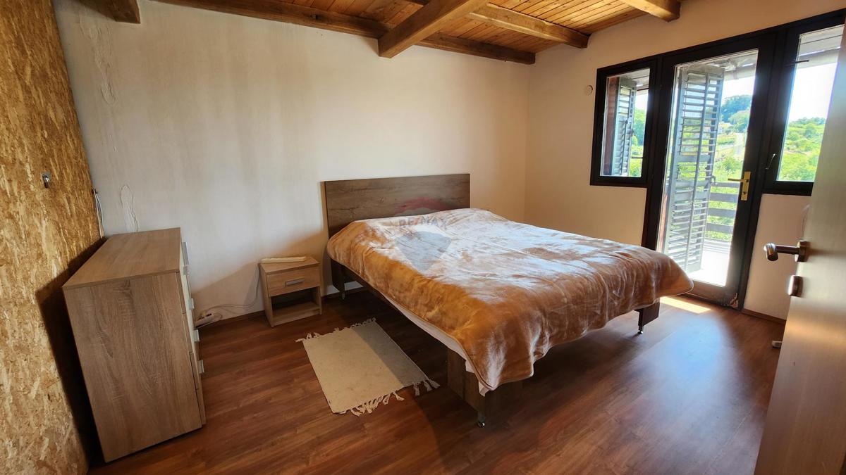 Hiša Gornja Gračenica, Popovača, 150m2