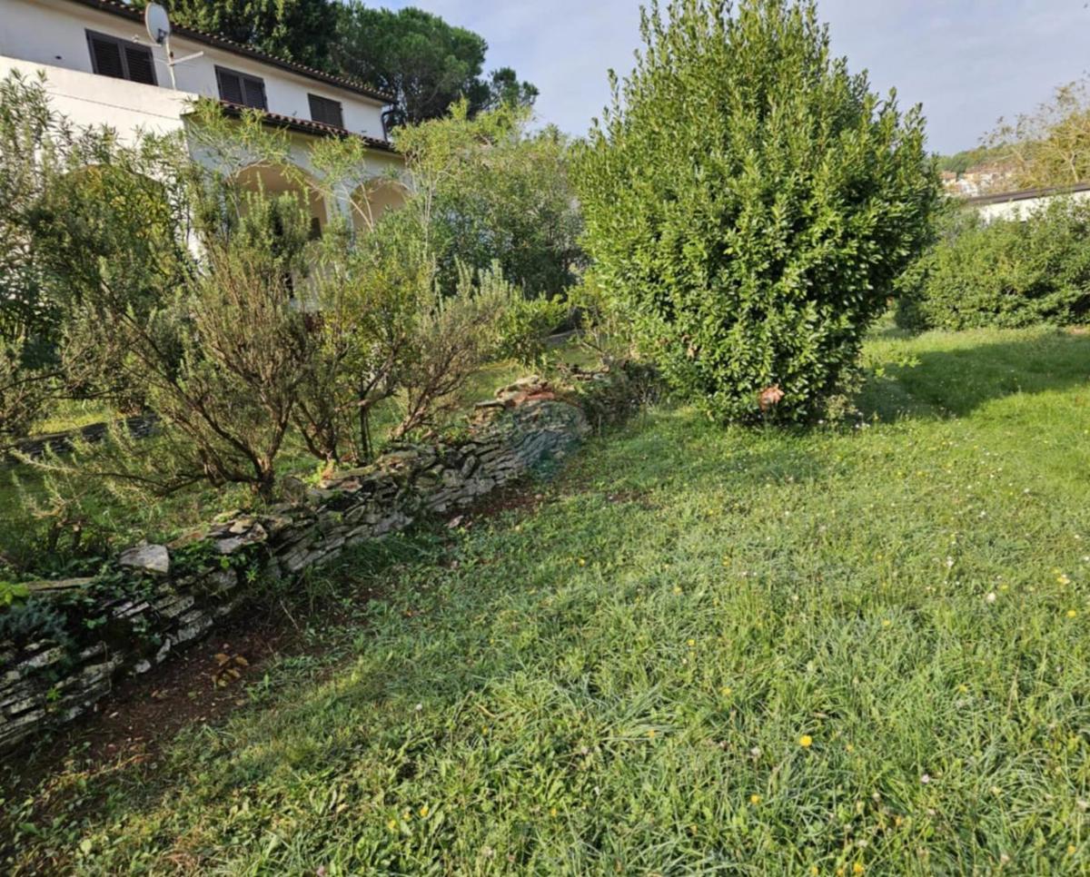 Stavbno zemljišče Premantura, Medulin, 1.917m2