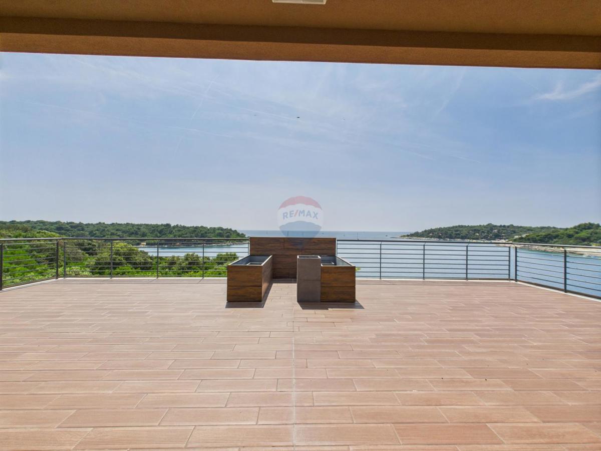 Hiša Pješčana Uvala, Medulin, 350m2