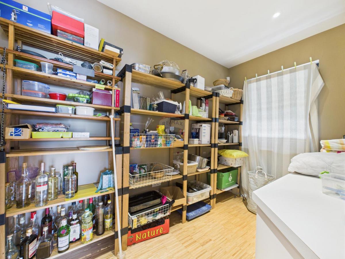 Hiša Pješčana Uvala, Medulin, 350m2