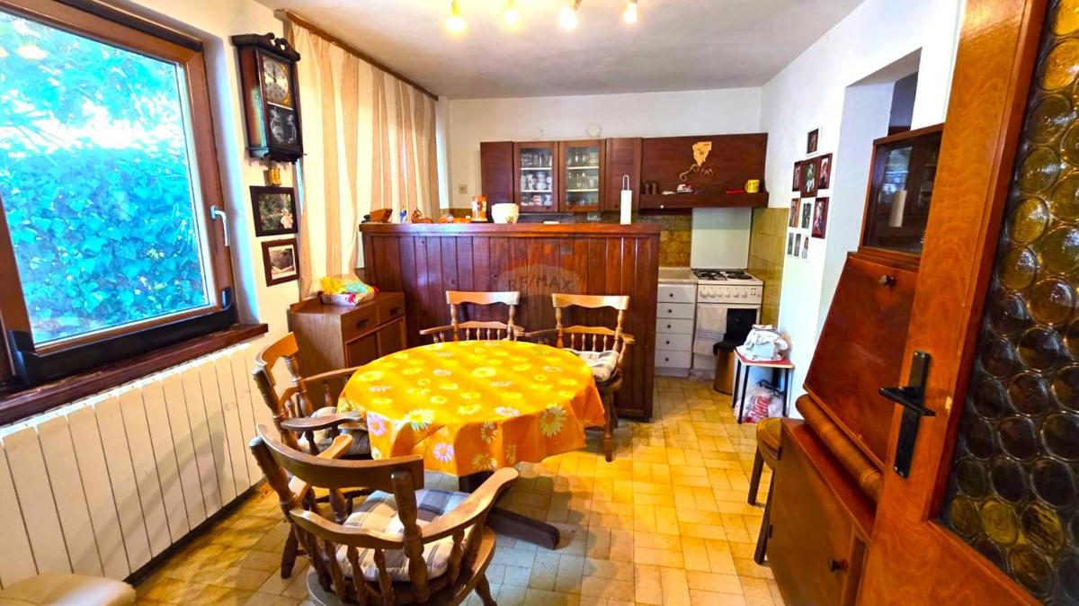 Hiša Rovinj, 120m2