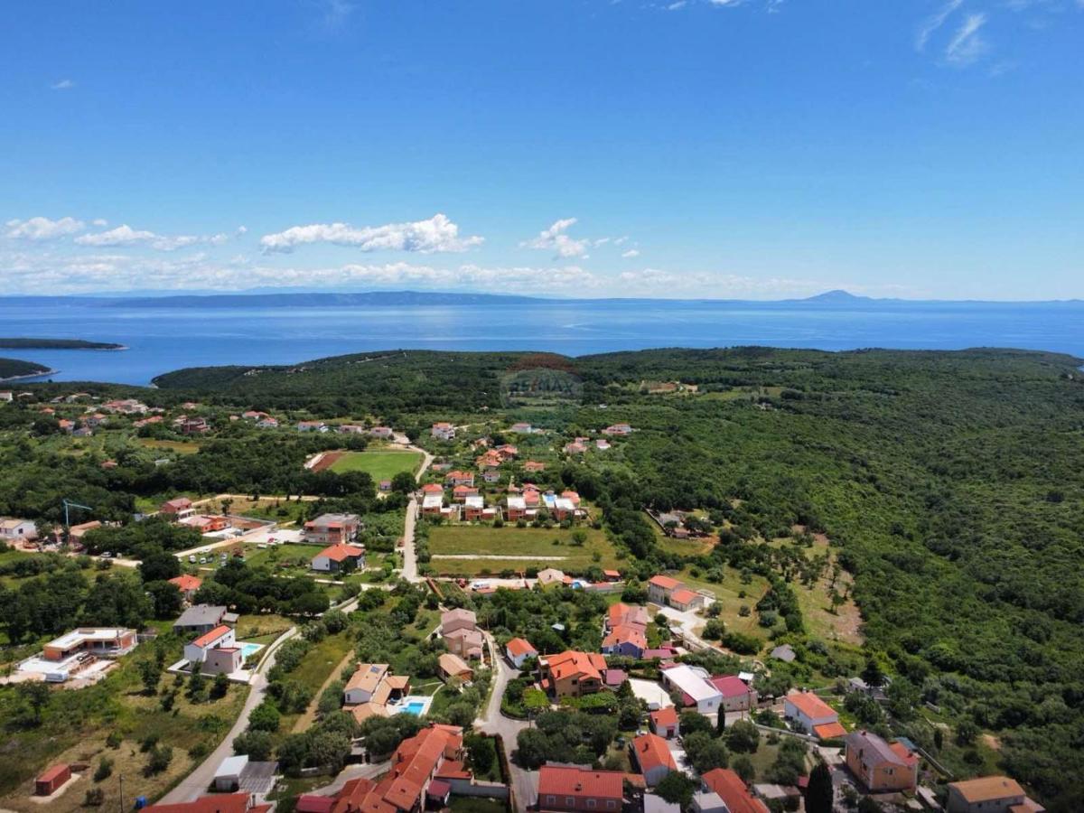Stavbno zemljišče Peruški, Marčana, 620m2