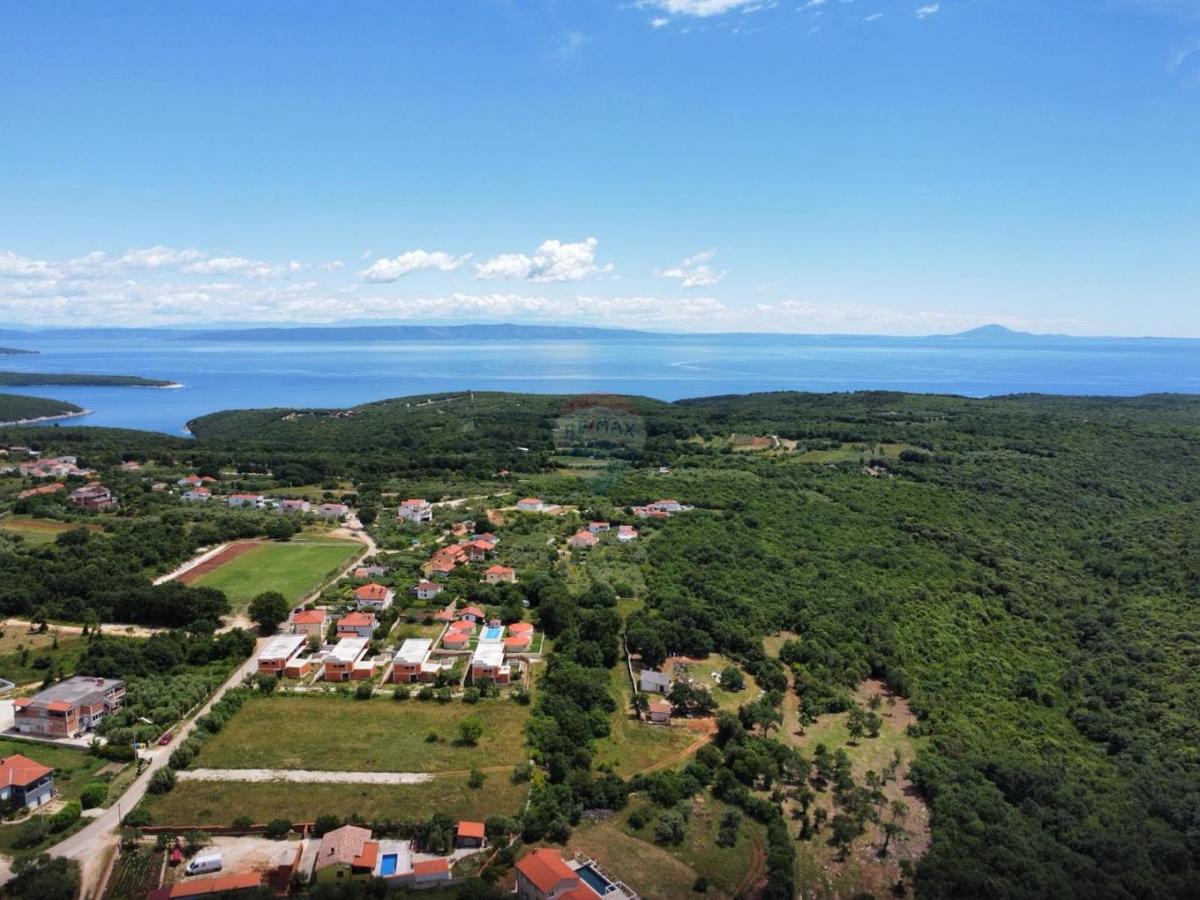 Stavbno zemljišče Peruški, Marčana, 620m2