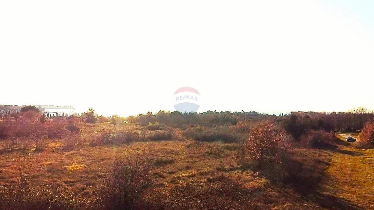 Istra, Poreč, zazidljivo zemljišče blizu morja