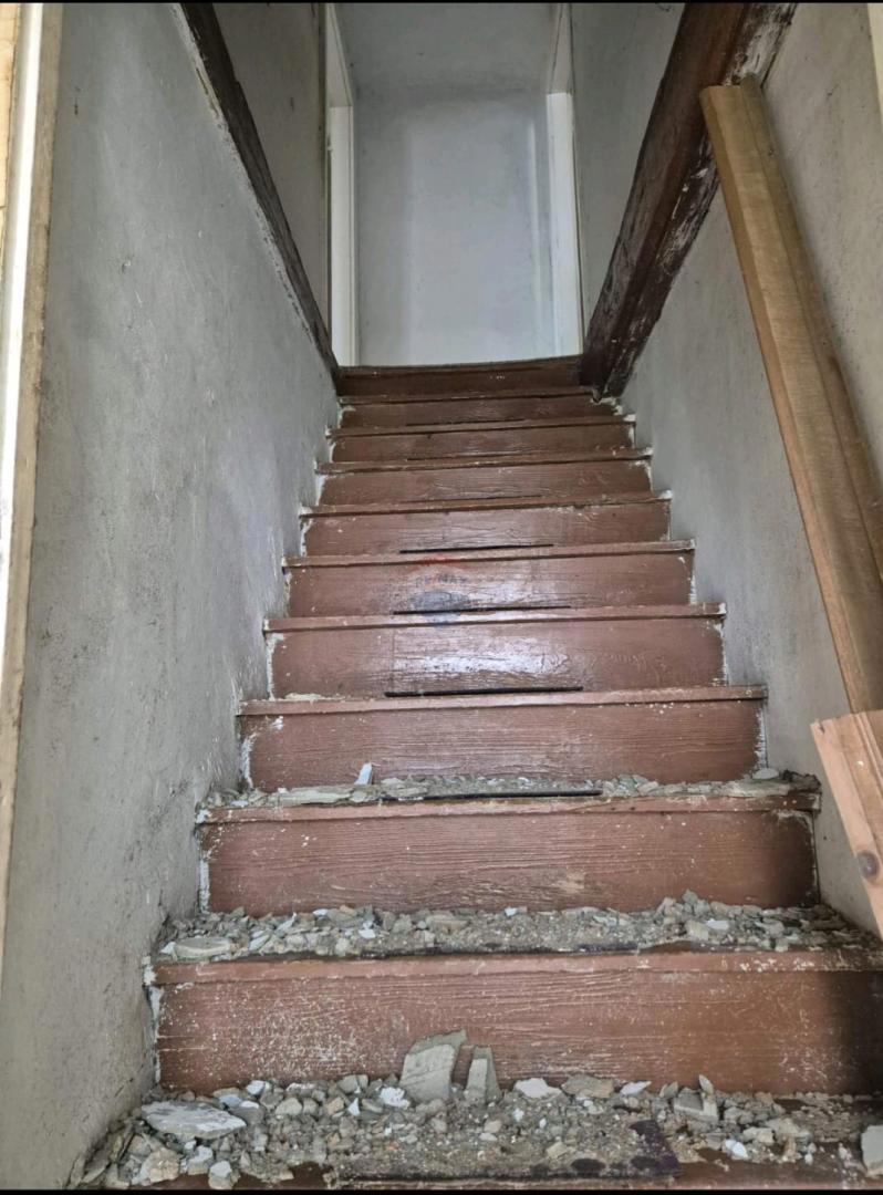 Hiša Vrbnik, 80m2