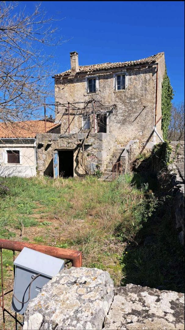 Hiša Vrbnik, 80m2