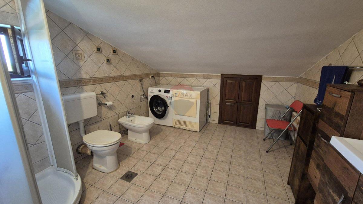 Stanovanje/Apartma Poreč okolica, Poreč, 126m2