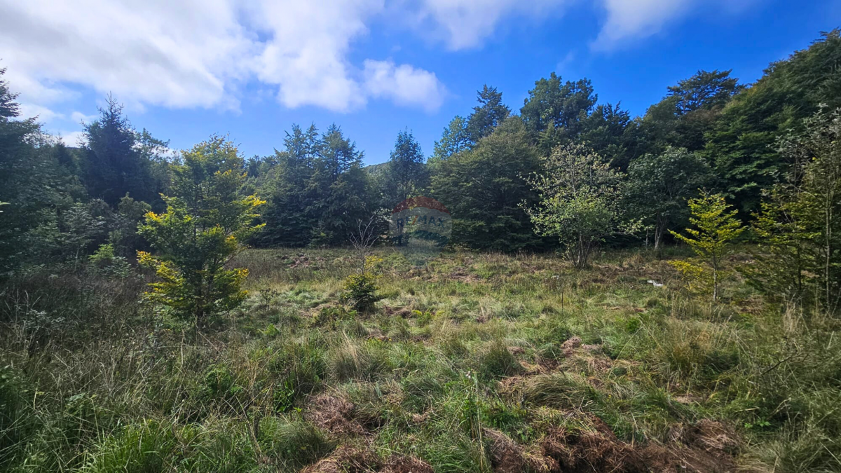 Stavbno zemljišče Zlobin, Bakar, 7.470m2