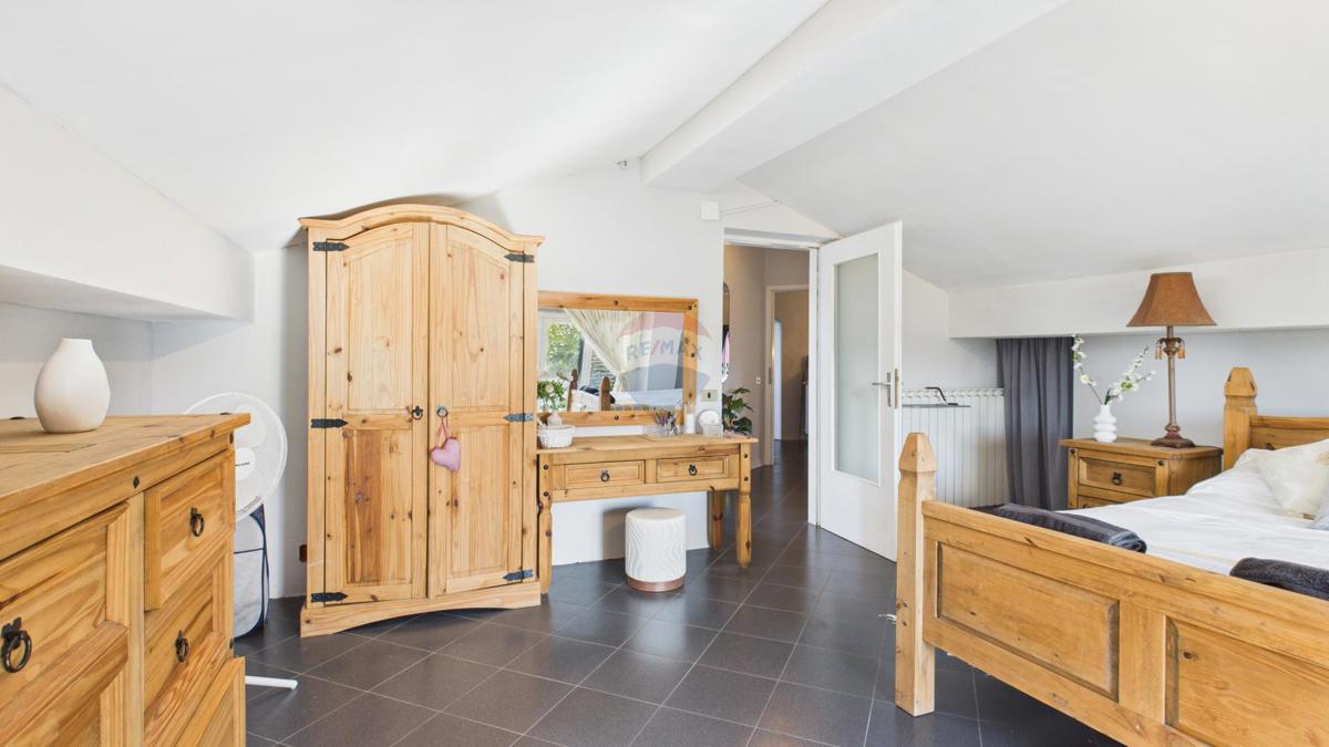Hiša Rovinjsko Selo, Rovinj, 340m2