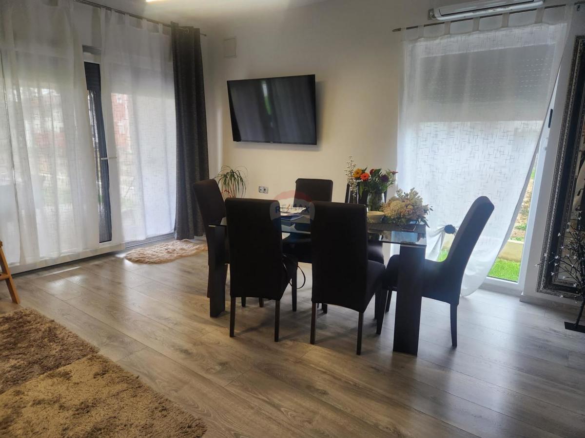 Hiša Petrovina Turopoljska, Velika Gorica - Okolica, 97m2