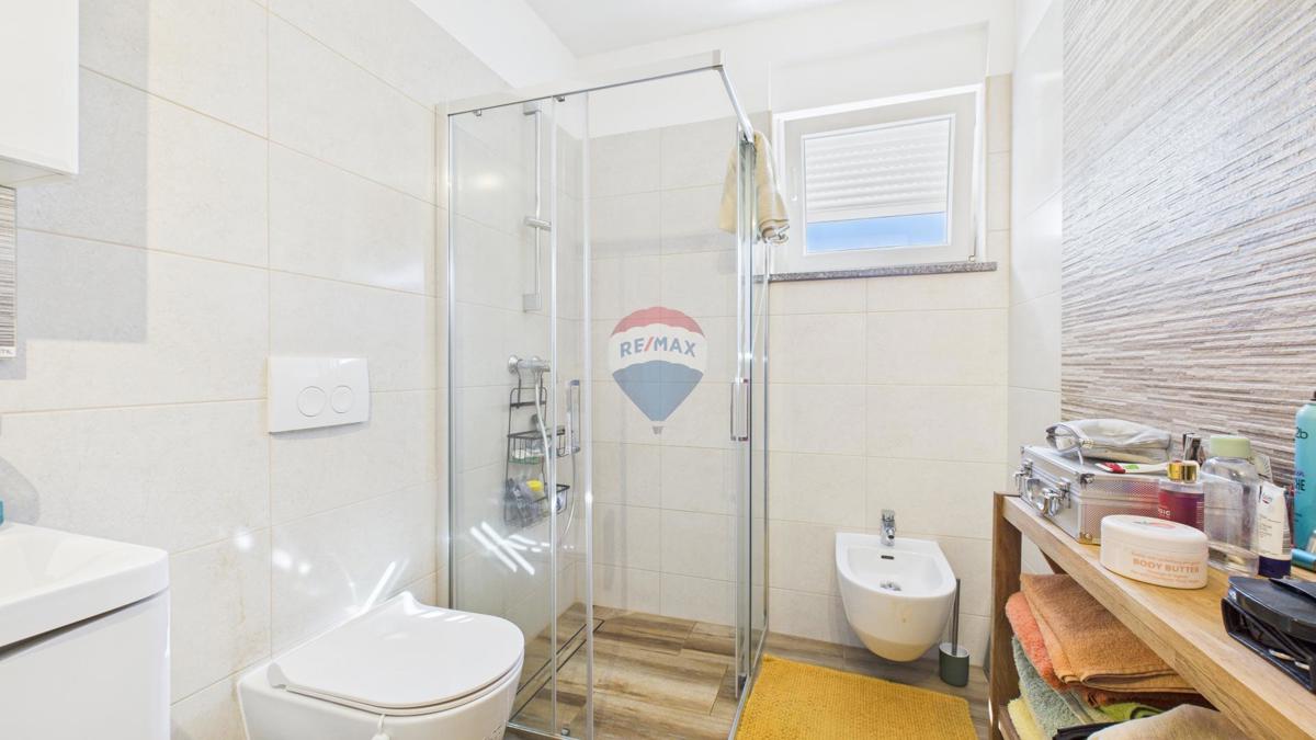 Hiša Rovinjsko Selo, Rovinj, 125m2