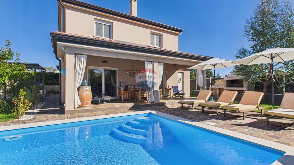 Hiša Rovinjsko Selo, Rovinj, 125m2