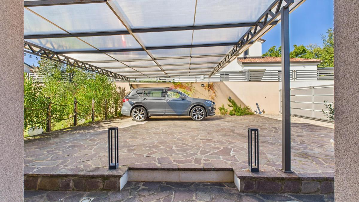 Hiša Rovinjsko Selo, Rovinj, 125m2