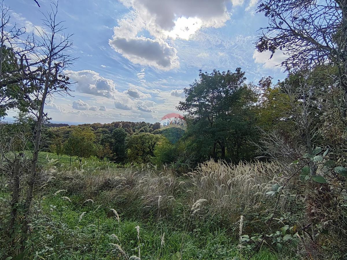 Stavbno zemljišče Markuševec, Podsljeme, 2.336m2