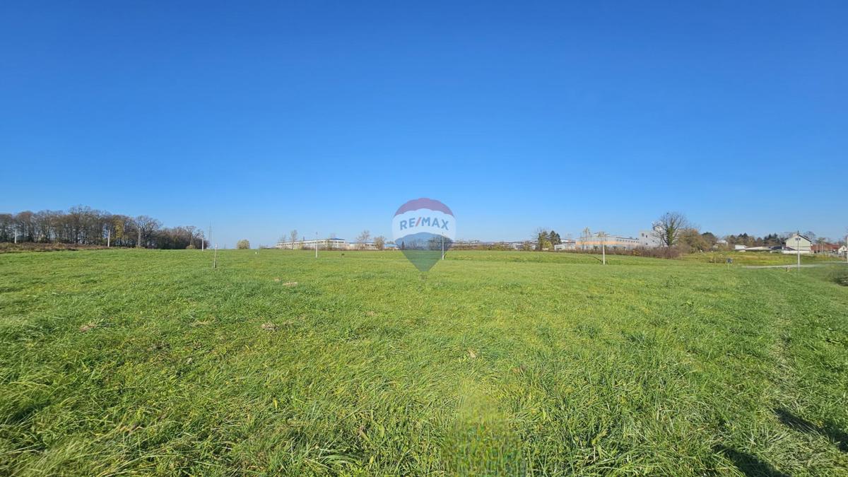 Stavbno zemljišče Kerestinec, Sveta Nedelja, 4.646m2