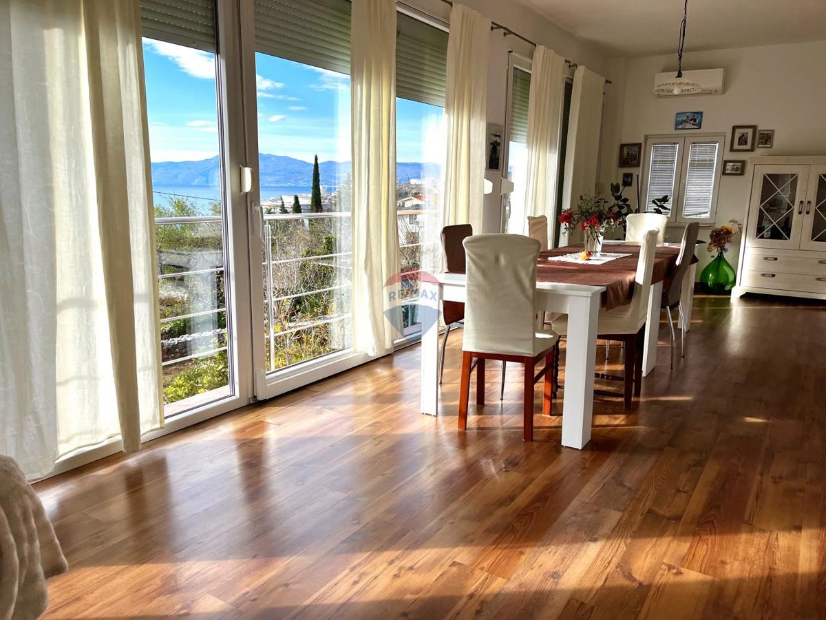 Hiša Kraljevica, 908m2