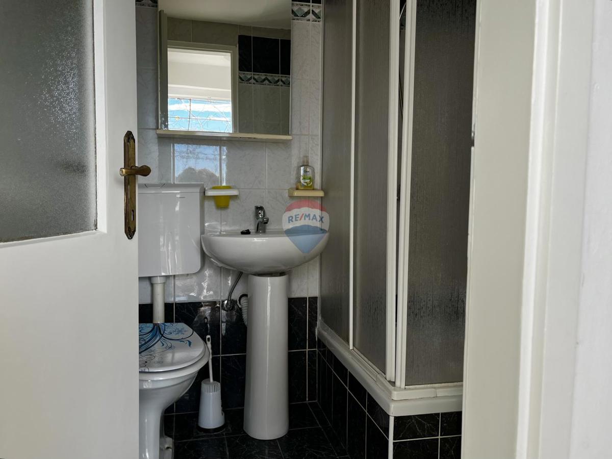 Hiša Kraljevica, 908m2