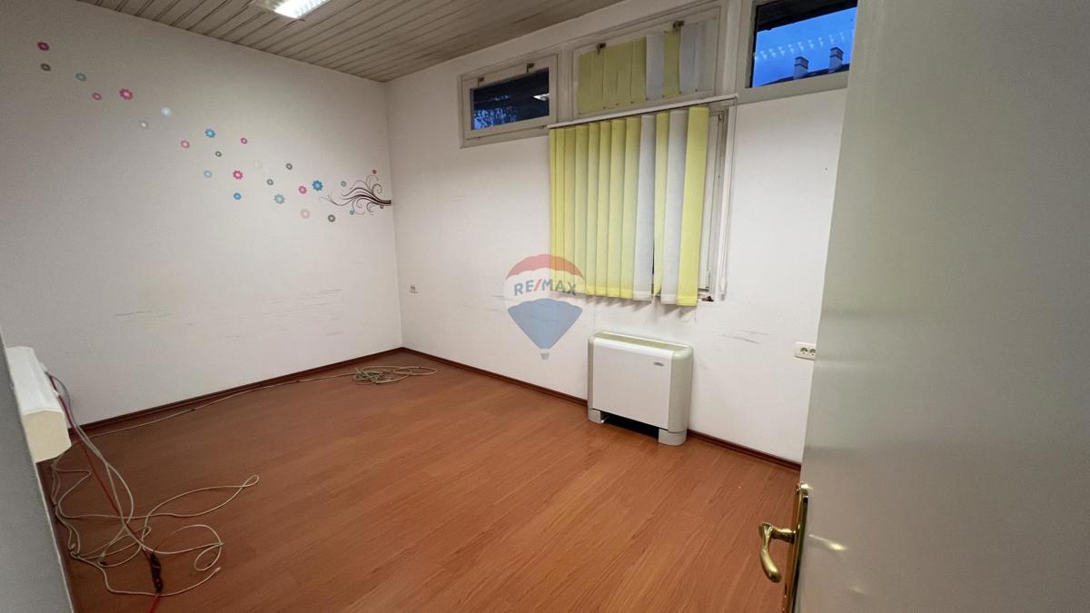 Poslovni prostor Rastočine, Rijeka, 217m2