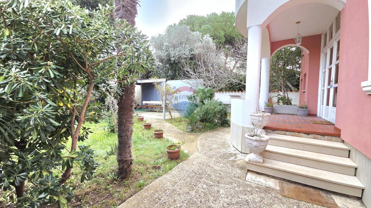 Hiša Premantura, Medulin, 334,50m2