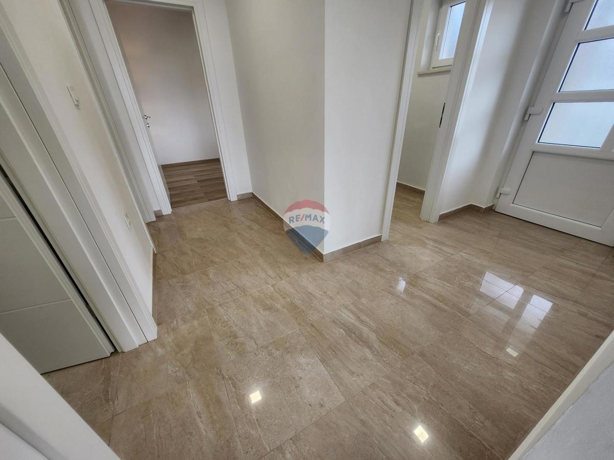 Stanovanje/Apartma Saršoni, Viškovo, 82,75m2