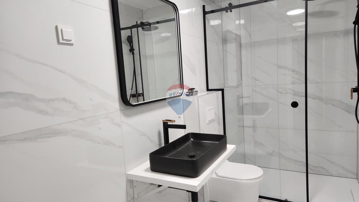 Stanovanje/Apartma Visoki Brijeg, Velika Gorica, 125m2