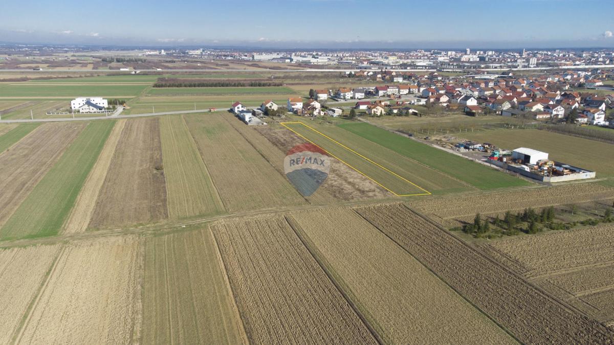 Stavbno zemljišče Gradići, Velika Gorica - Okolica, 2.093m2