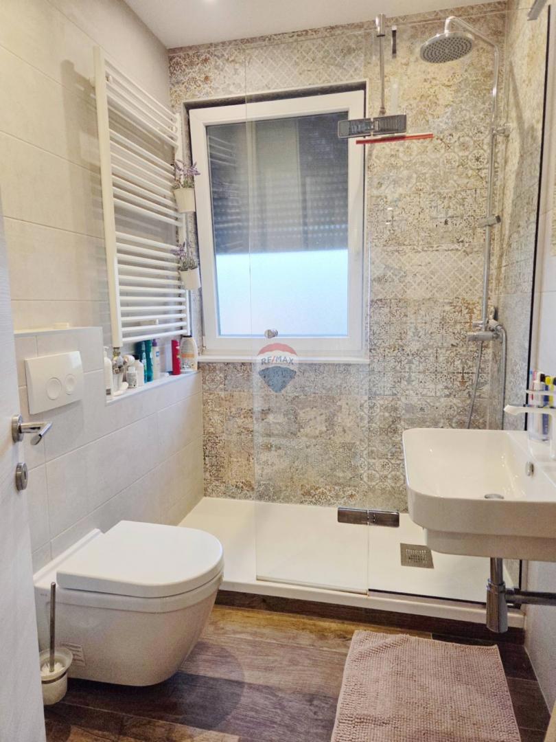 Stanovanje/Apartma Turnić, Rijeka, 114,75m2