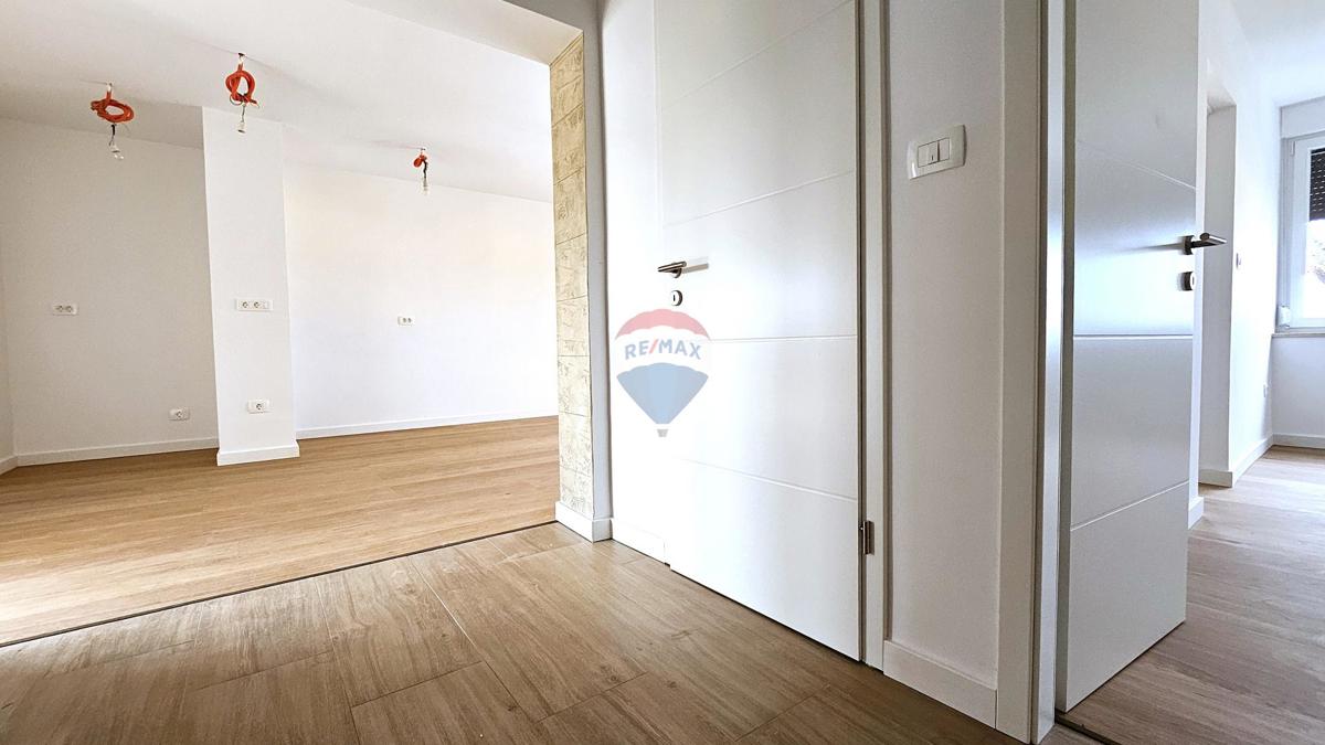 Stanovanje/Apartma Umag, 75,44m2