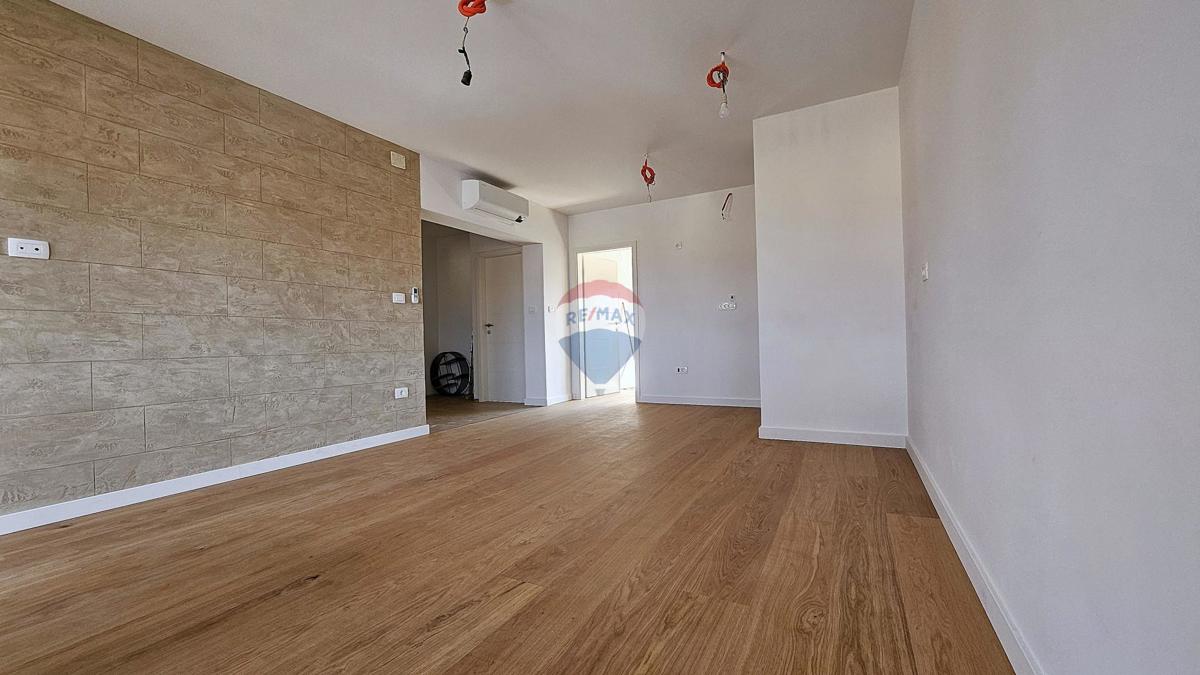 Stanovanje/Apartma Umag, 75,44m2