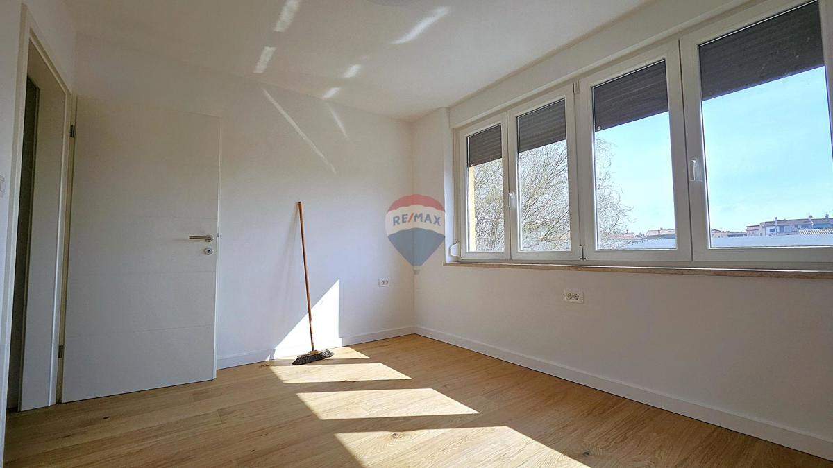 Stanovanje/Apartma Umag, 75,44m2