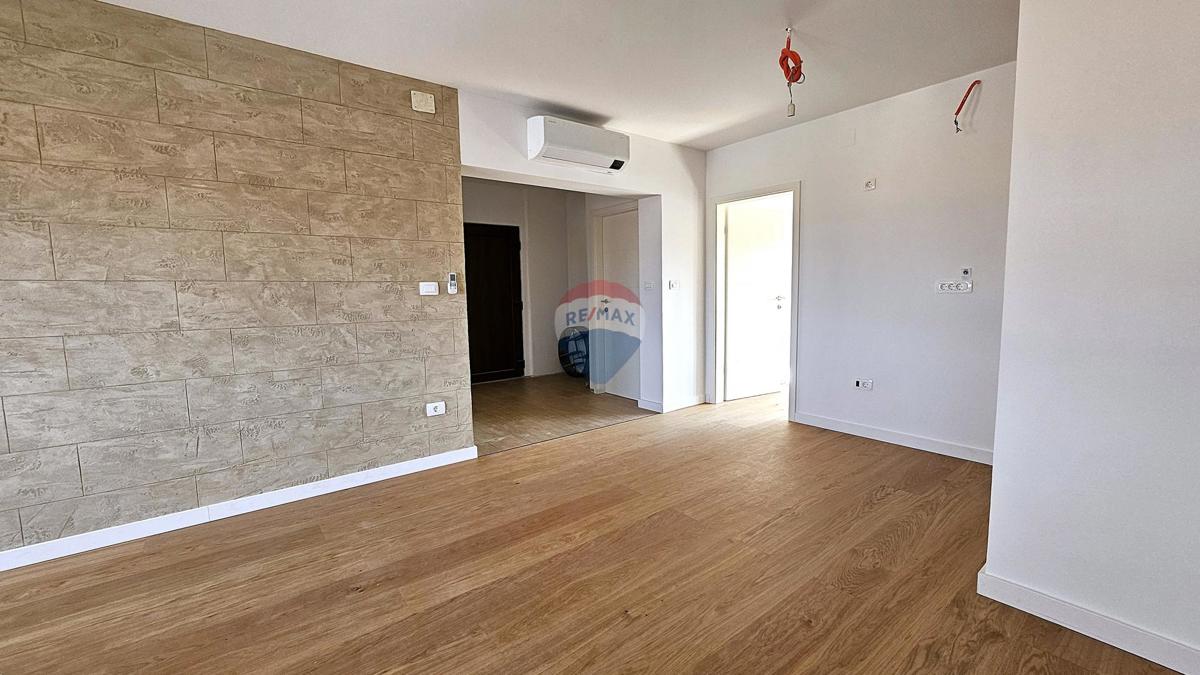 Stanovanje/Apartma Umag, 75,44m2