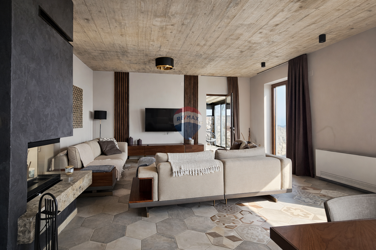 Hiša Poljane, Opatija - Okolica, 250m2