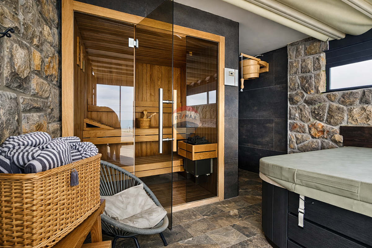 Hiša Poljane, Opatija - Okolica, 250m2