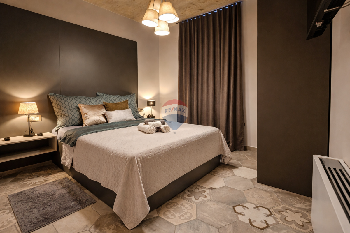 Hiša Poljane, Opatija - Okolica, 250m2