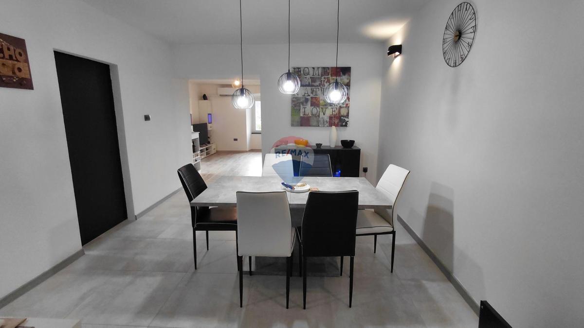Stanovanje/Apartma Centar, Rijeka, 75m2