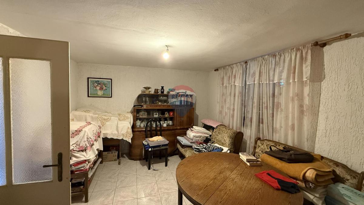 Hiša Nerezine, Mali Lošinj, 200m2