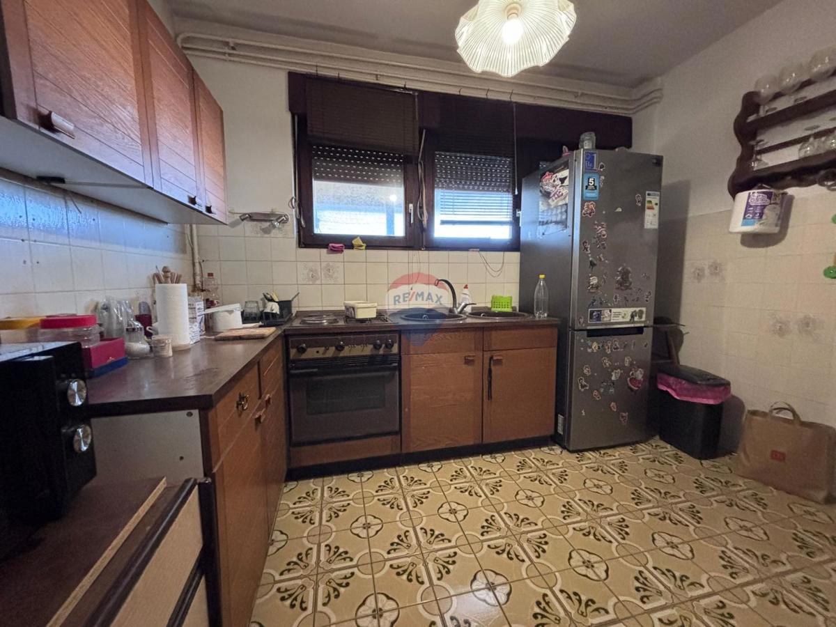 Hiša Donja Lomnica, Velika Gorica - Okolica, 600m2