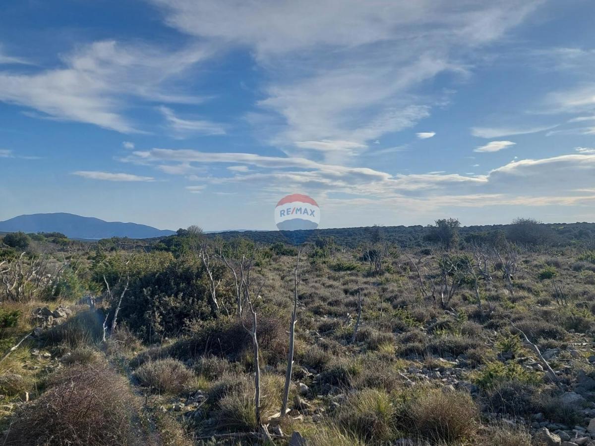 Stavbno zemljišče Stivan, Cres, 87.110m2