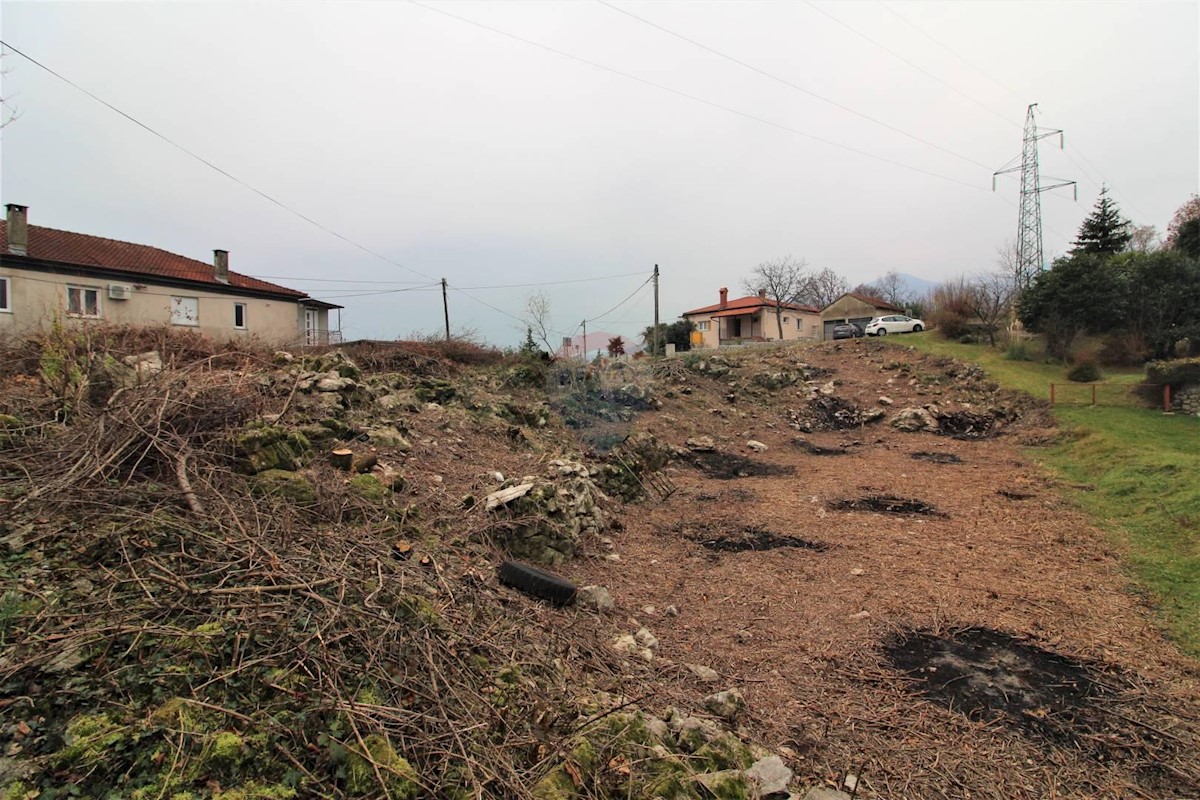 Stavbno zemljišče Matulji, 1.000m2