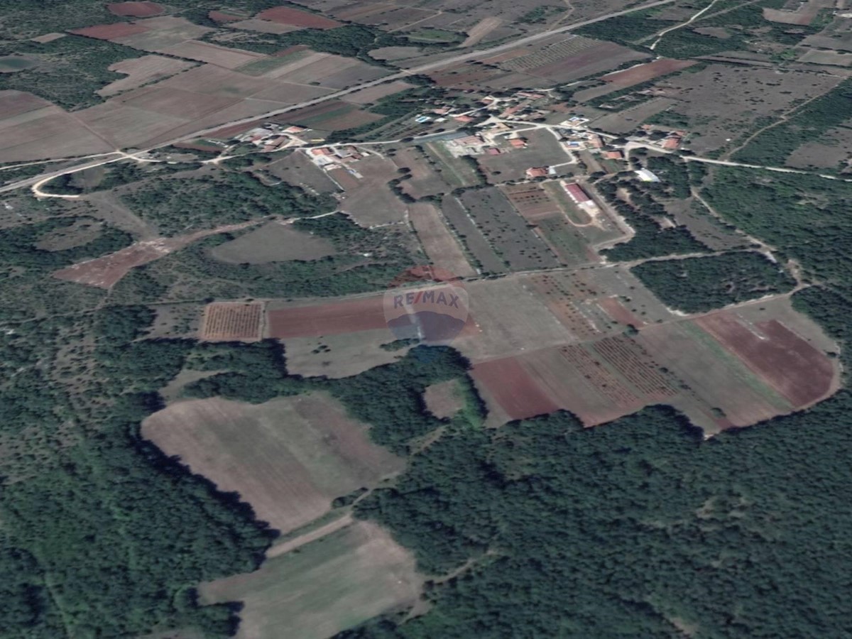 Stavbno zemljišče Bokordići, Svetvinčenat, 4.081m2