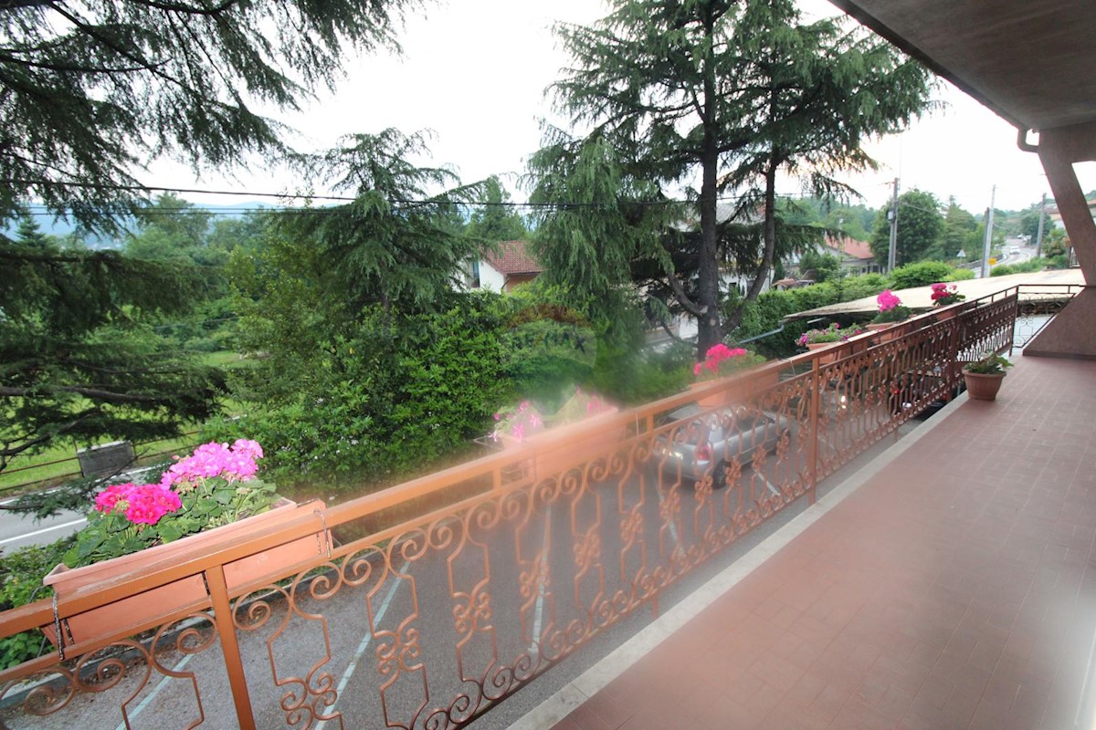 Jušići, Matulji, 260m2