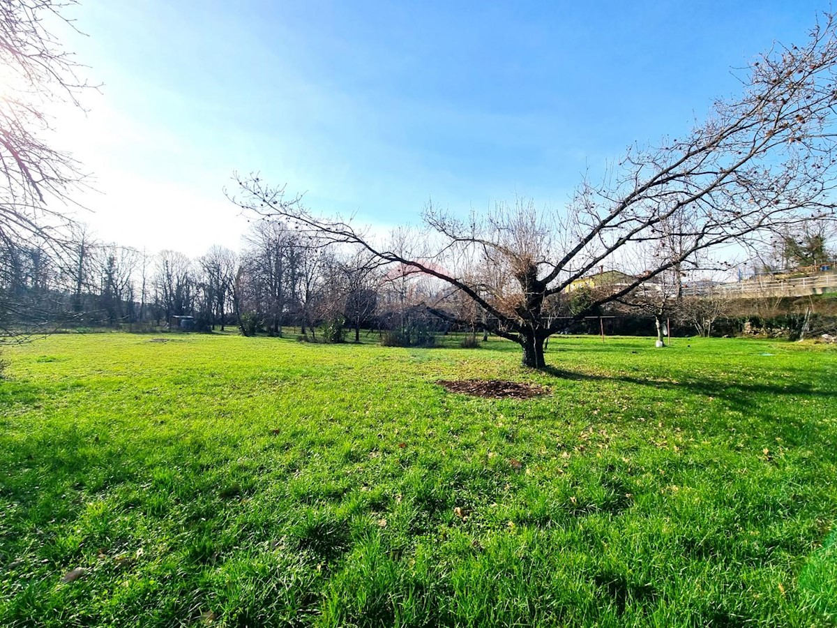 Stavbno zemljišče Belići, Kastav, 712m2